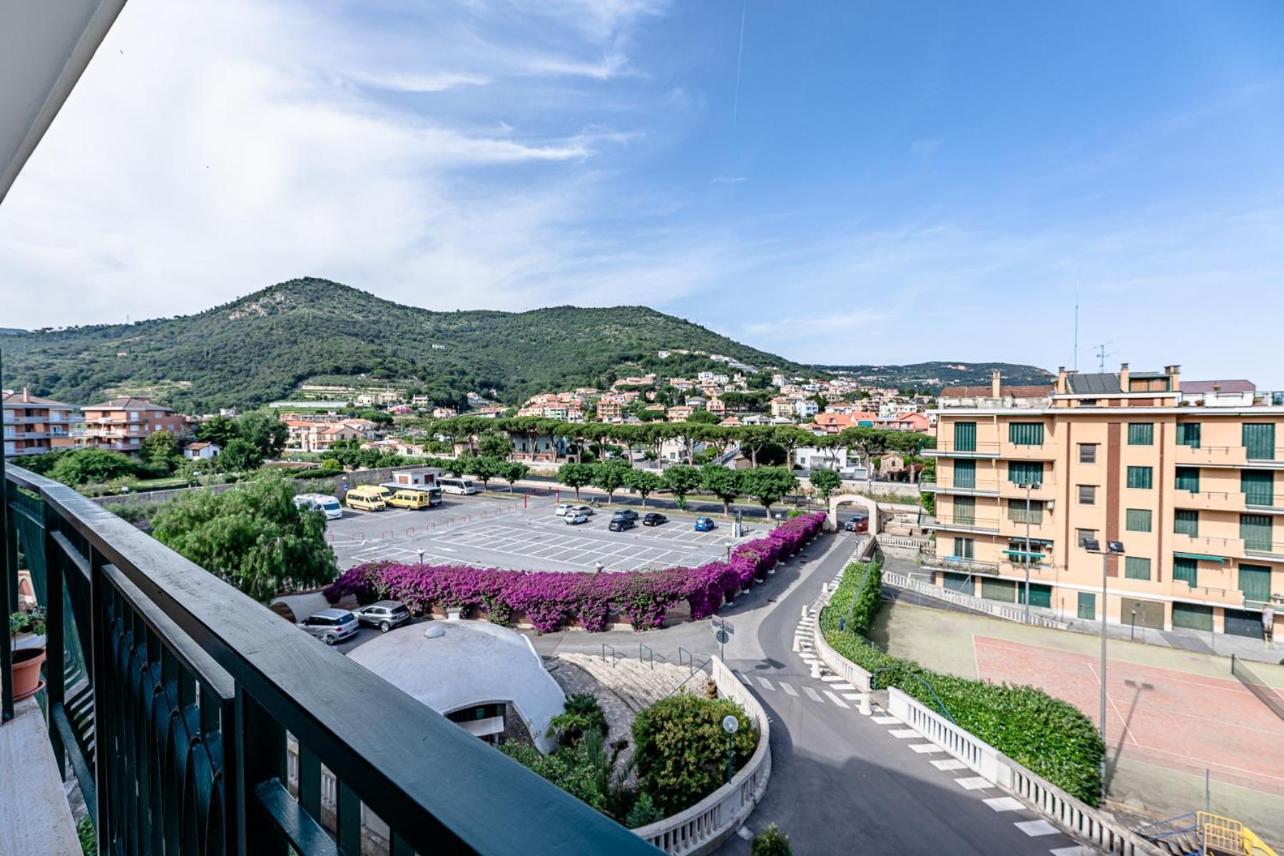 La Dimora Della Lullu, Luxury Apartment Pietra Ligure Ngoại thất bức ảnh