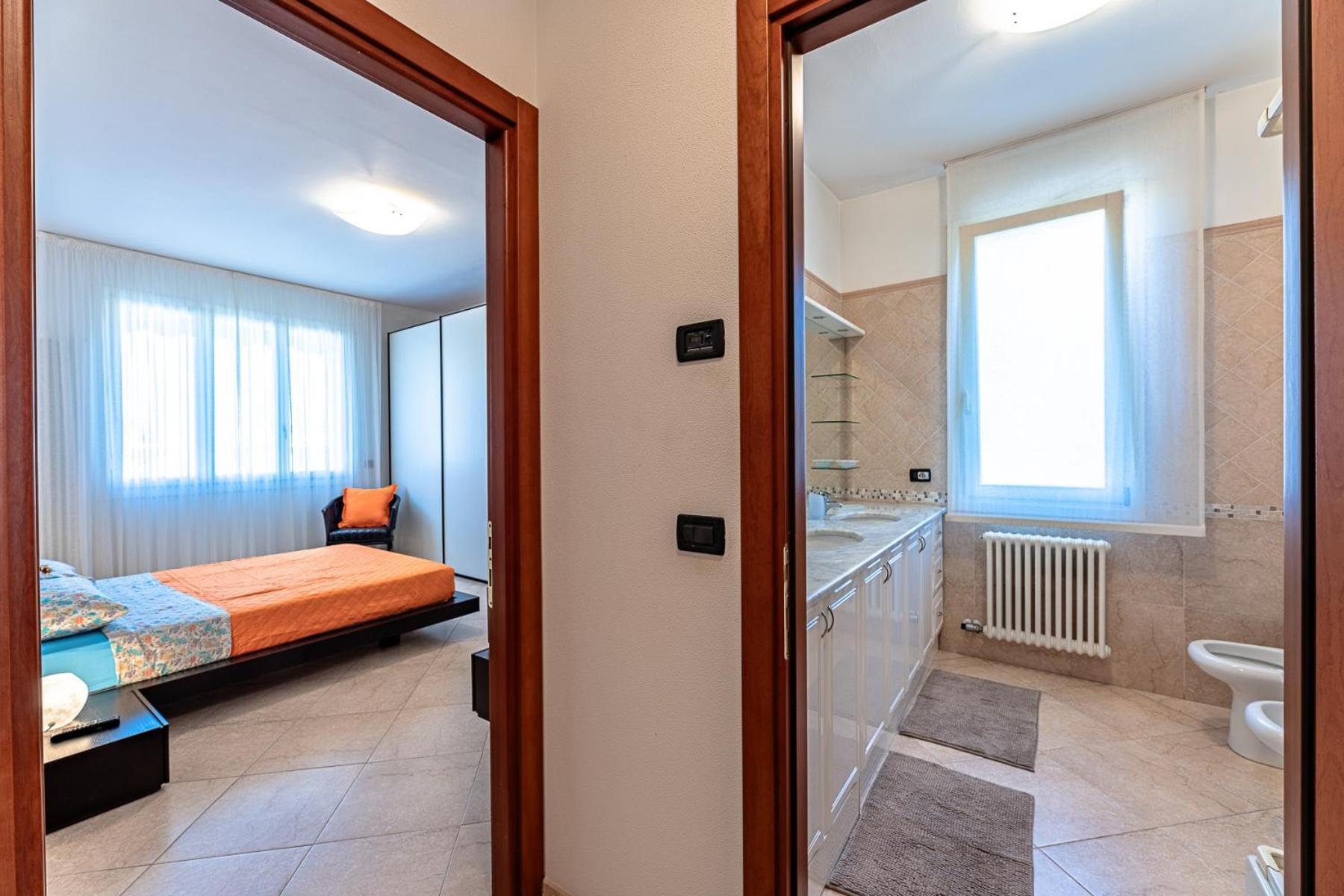 La Dimora Della Lullu, Luxury Apartment Pietra Ligure Ngoại thất bức ảnh